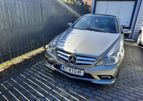 Mercedes-Benz Klasa E cena 74900 przebieg: 182550, rok produkcji 2009 z Warszawa małe 232